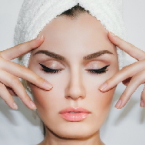 Стимулятори росту вій