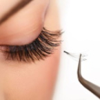 Нарощення вій та брів