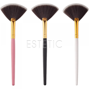 Кисть для профессионального макияжа веерная