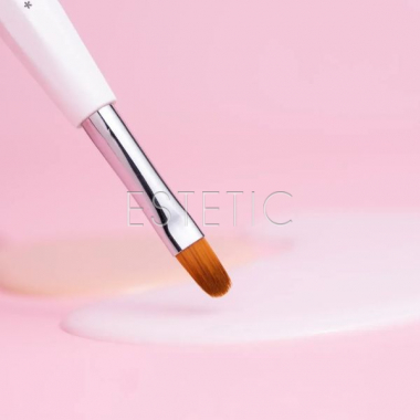 Кисточка для геля Easy Gel Oval плоская 10 мм